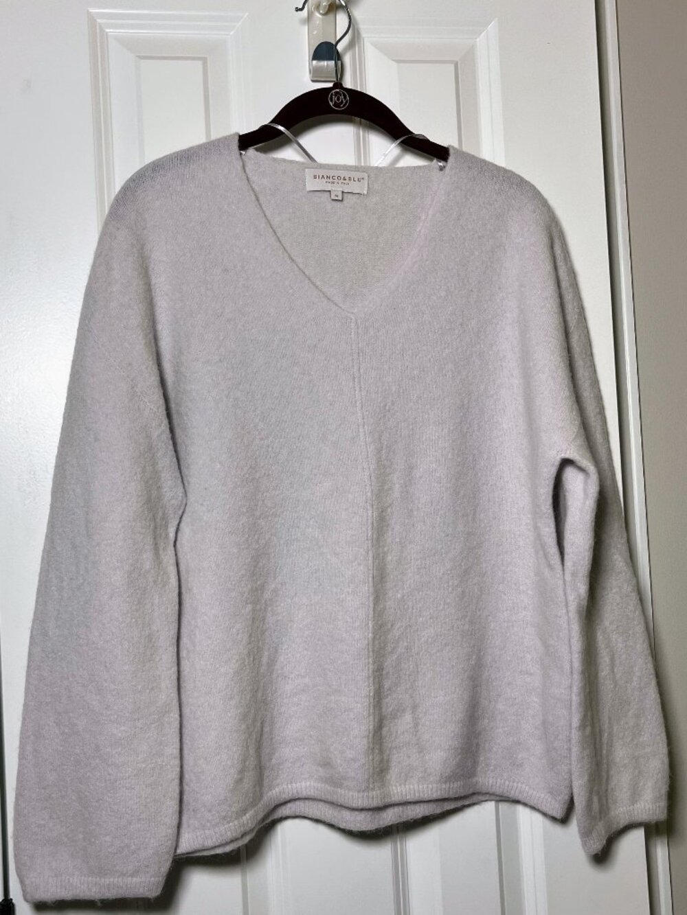 Bianco Blu Made in Italy Periwinkle Blue Fine Knit V-Neck Sweater M Soft
